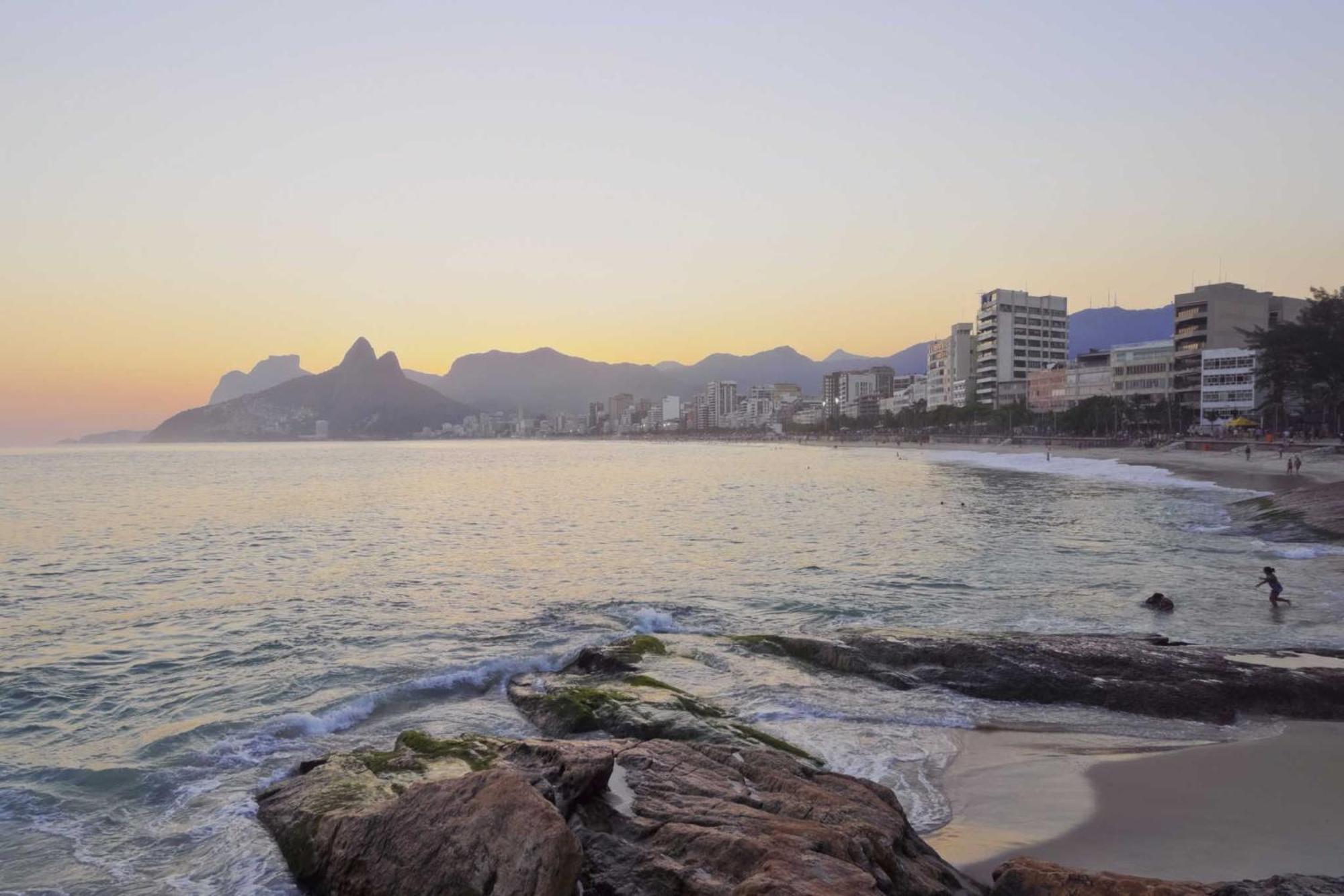 Leblon - Bartolomeu Mitre * Rio de Janeiro
